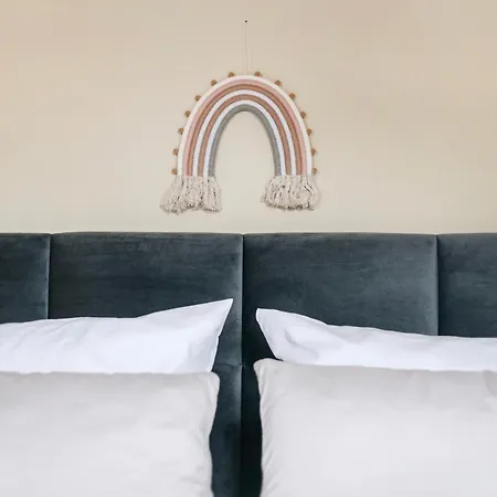 Idyllisch Zentral - Grosses Mit Historischem Flair Und Bergpanorama